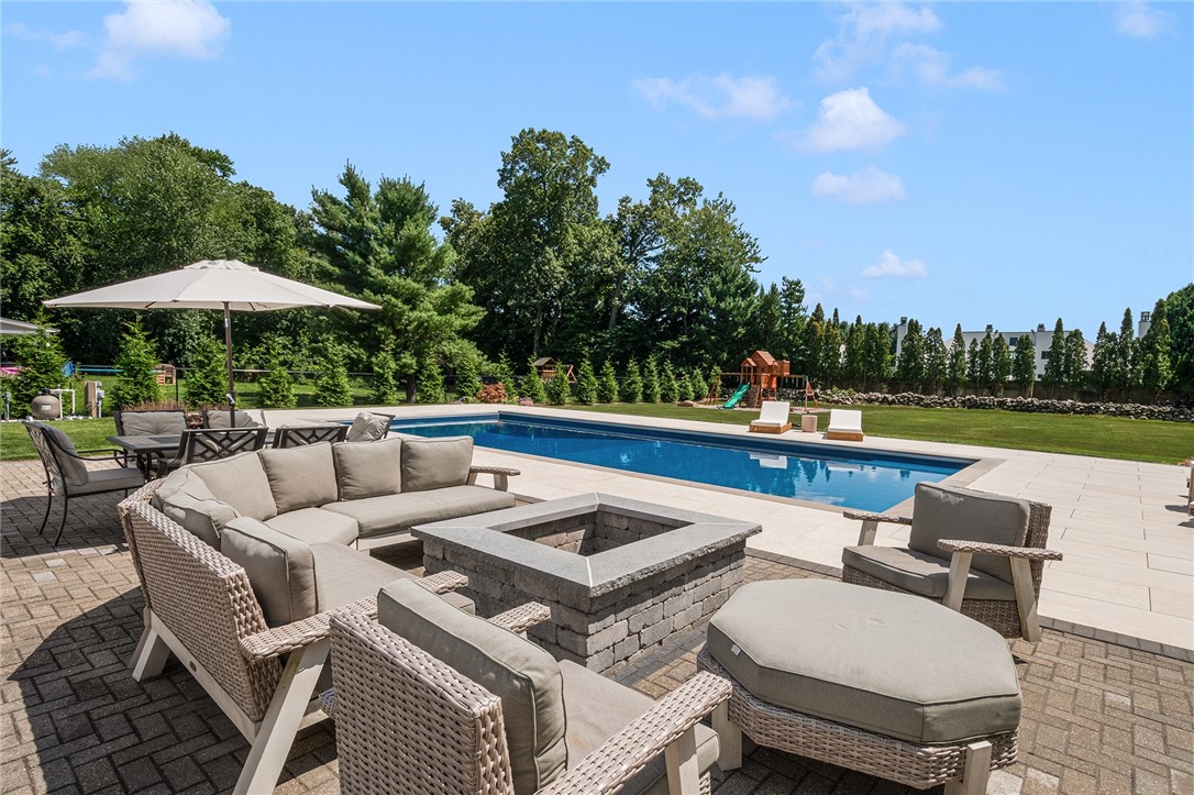 16 Lennon Road Lincoln, RI 02865 - Photo 42 of 49 Gallery Image 42