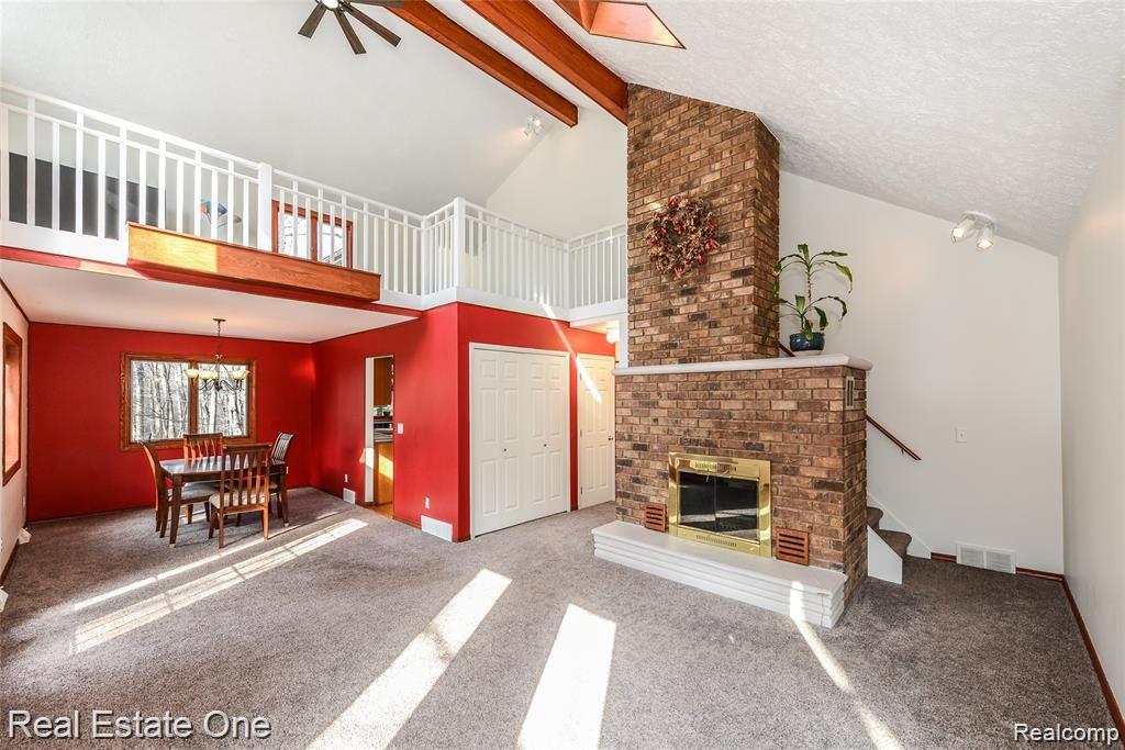 300 South Van Road Holly, MI 48442 - Photo 2 of 75 DSC_7294.jpg