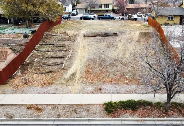 $260,000 | 2422 East 96th Way, Thornton, CO 80229