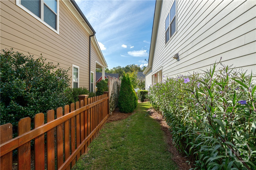 155 Red Bluff Drive Athens, GA 30607 - Photo 33 of 46 Private side yard (fenced)