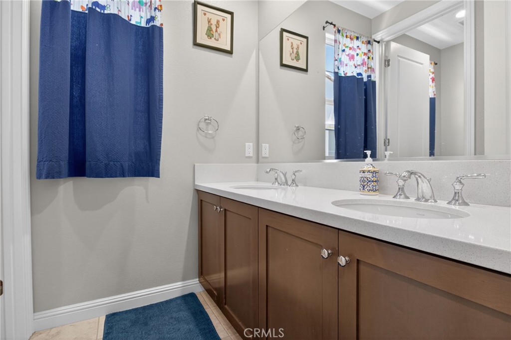 20667 West Beech Porter Ranch, CA 91326 - Photo 40 of 60
