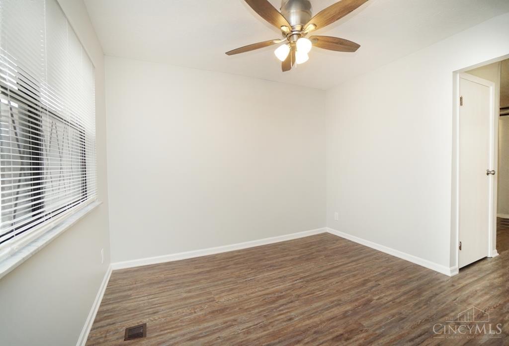 5642 Springdale Road Cincinnati, OH 45251 - Photo 11 of 35 Gallery Image 11
