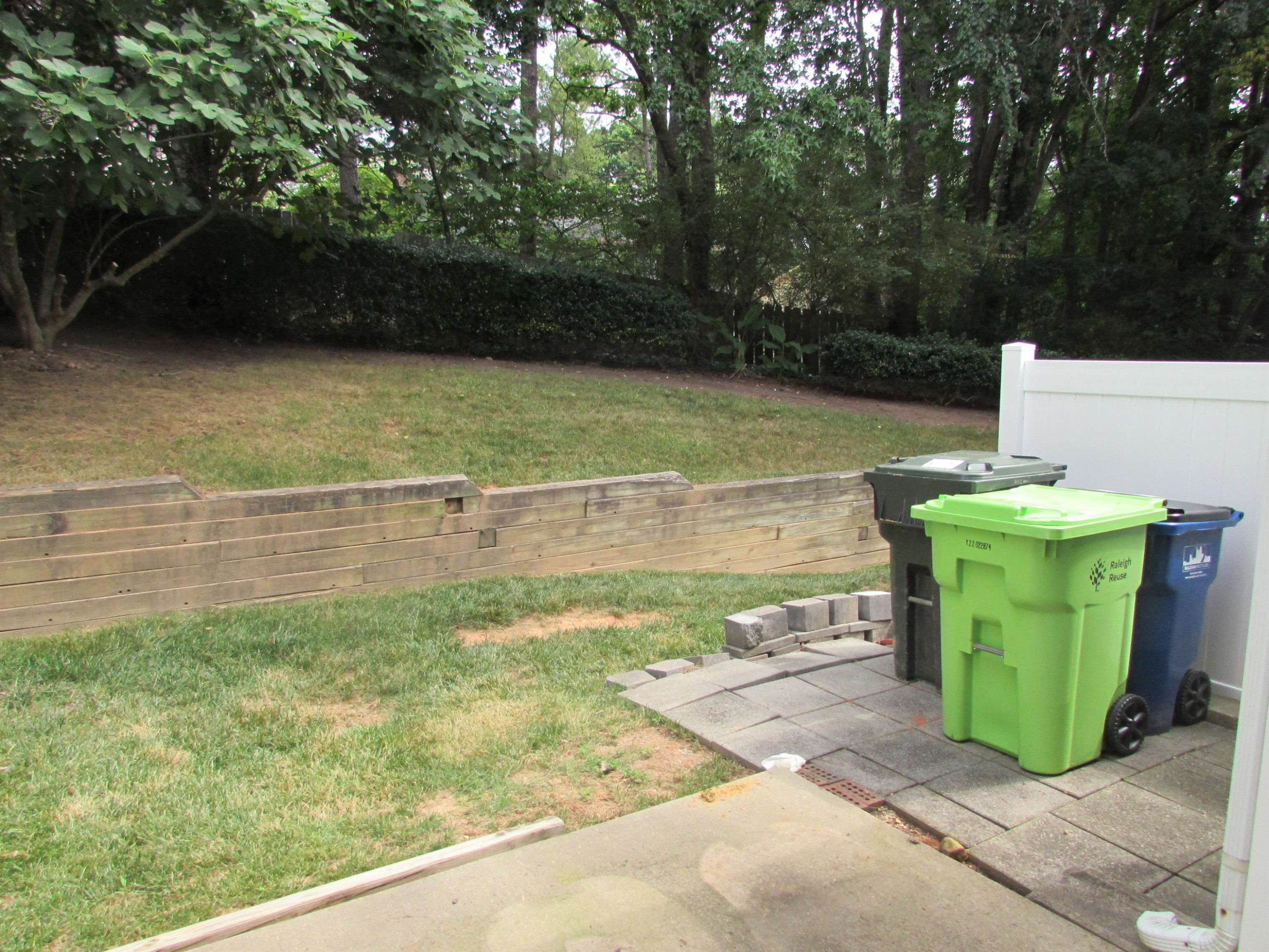 802 Rothshire Court Raleigh, NC 27615 - Photo 27 of 29 Photo 27