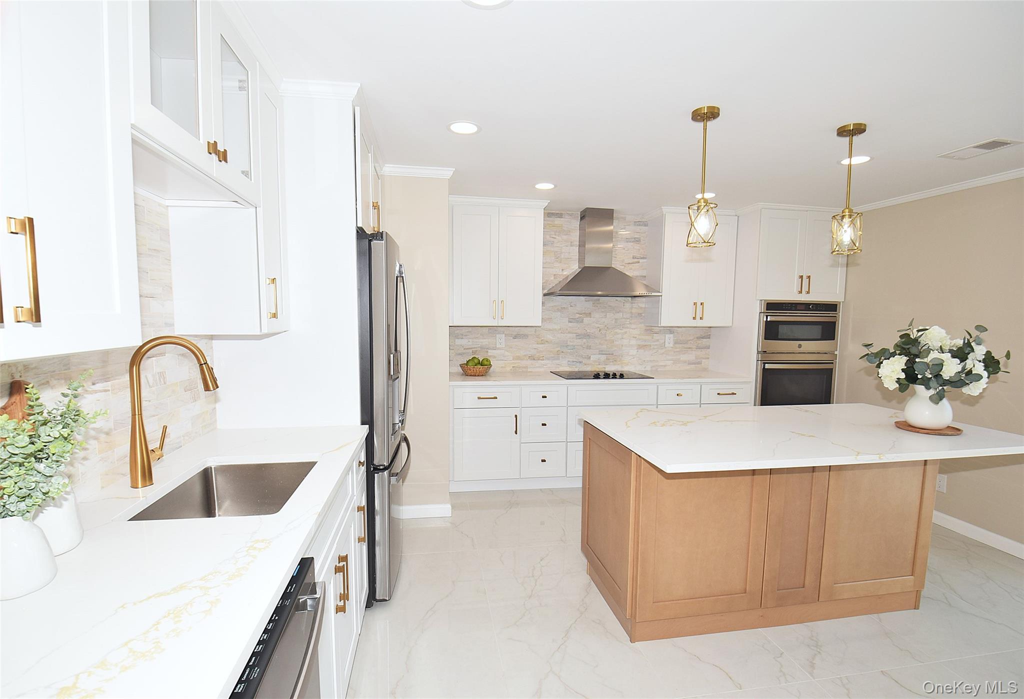 4195 Florence Road Bethpage, NY 11714 - Photo 8 of 23