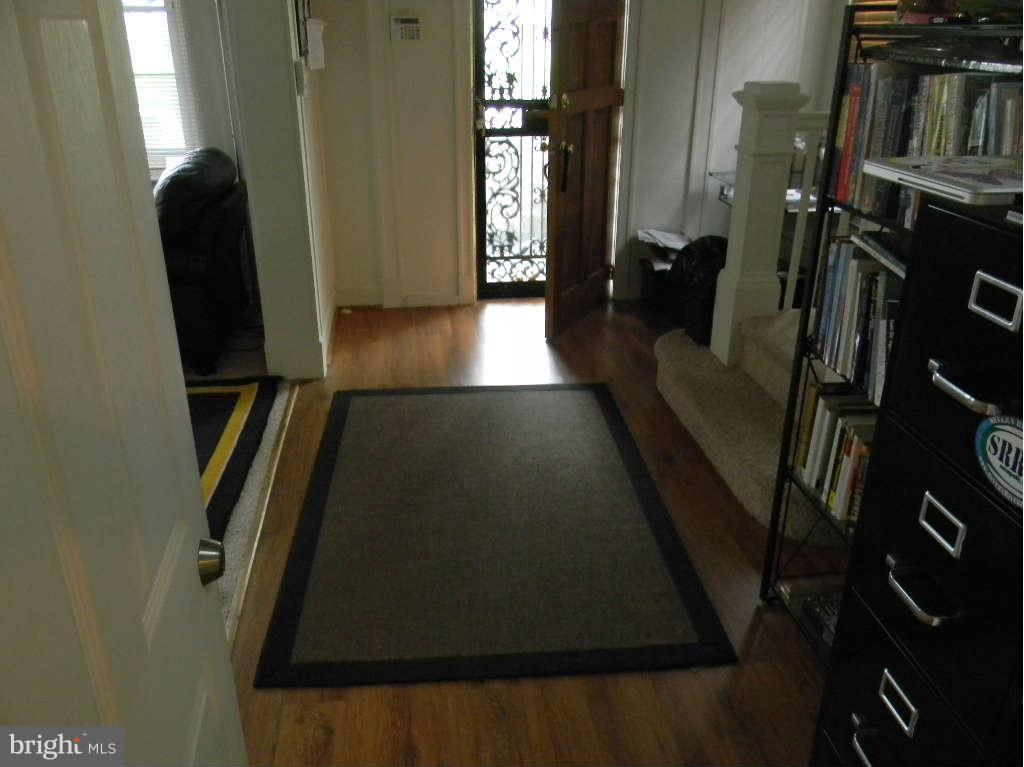4017 Dorchester Road Baltimore, MD 21207 - Photo 2 of 23 Interior (General)