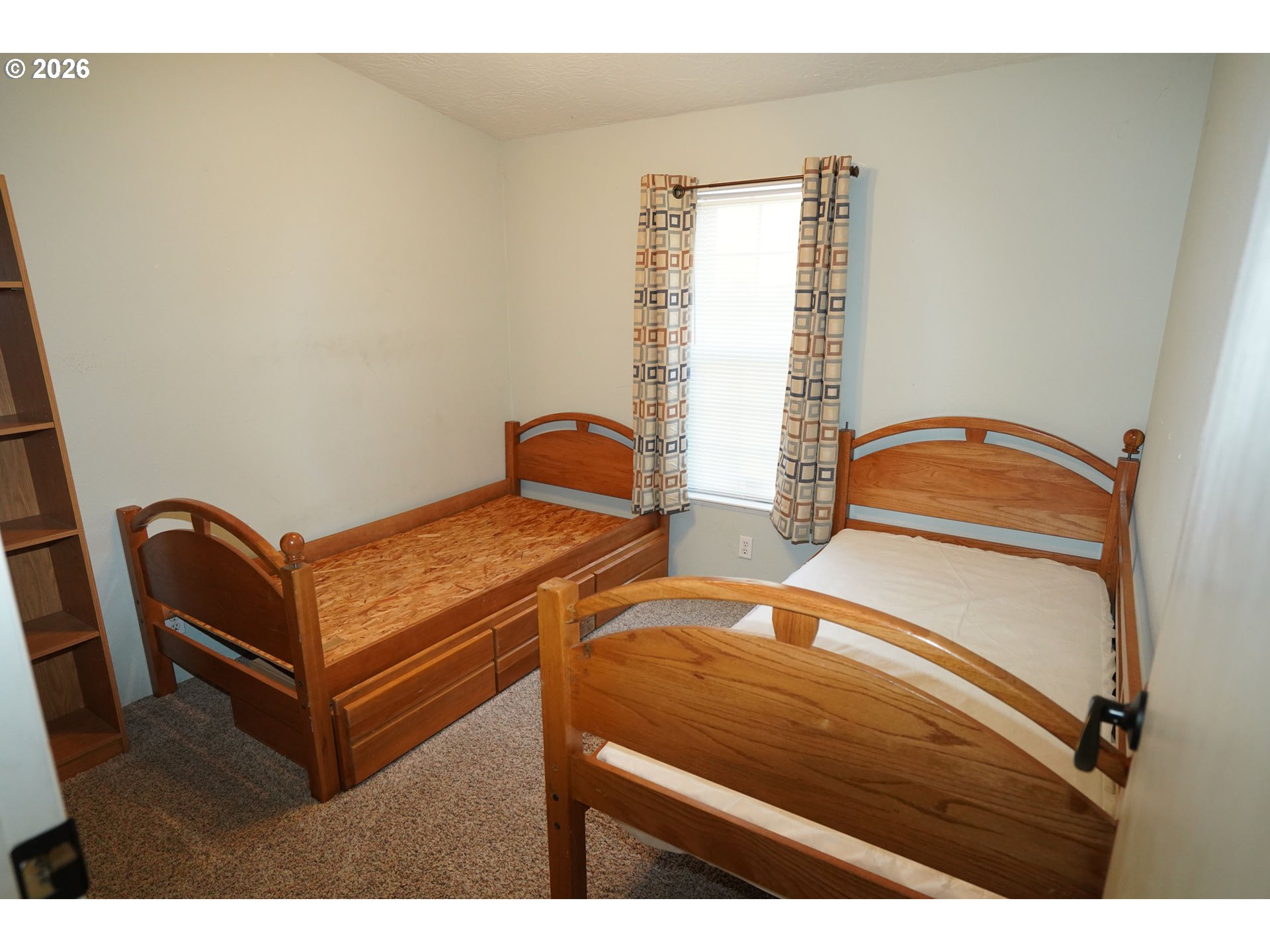 13460 Southeast Raymond Street Portland, OR 97236 - Photo 16 of 19