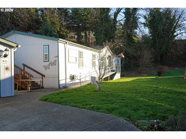 a view of outdoor space yard and deck
