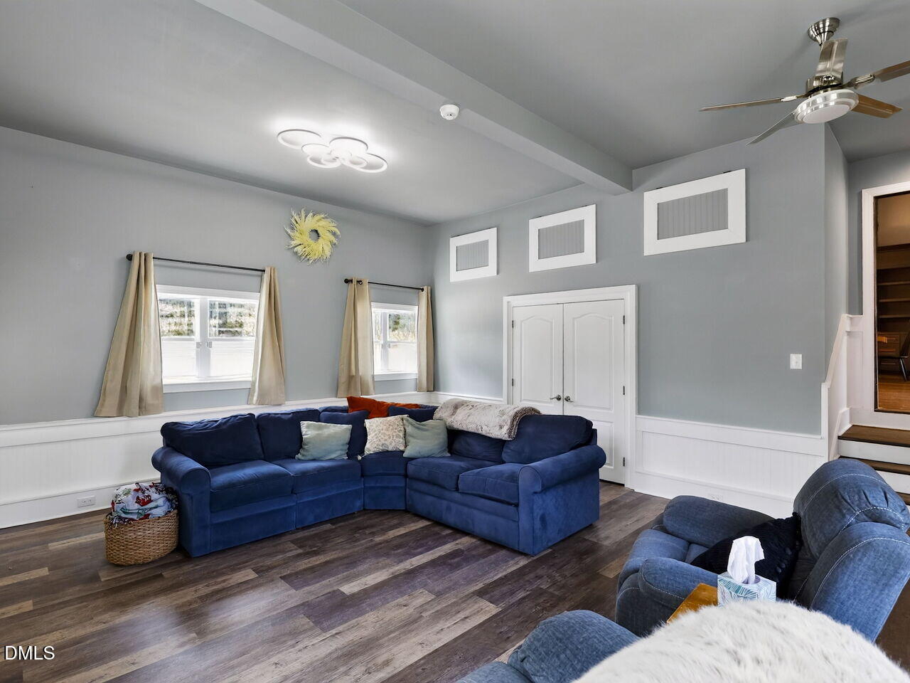 2570 Tarheel Road Benson, NC 27504 - Photo 39 of 49 015-1280x960-family-room