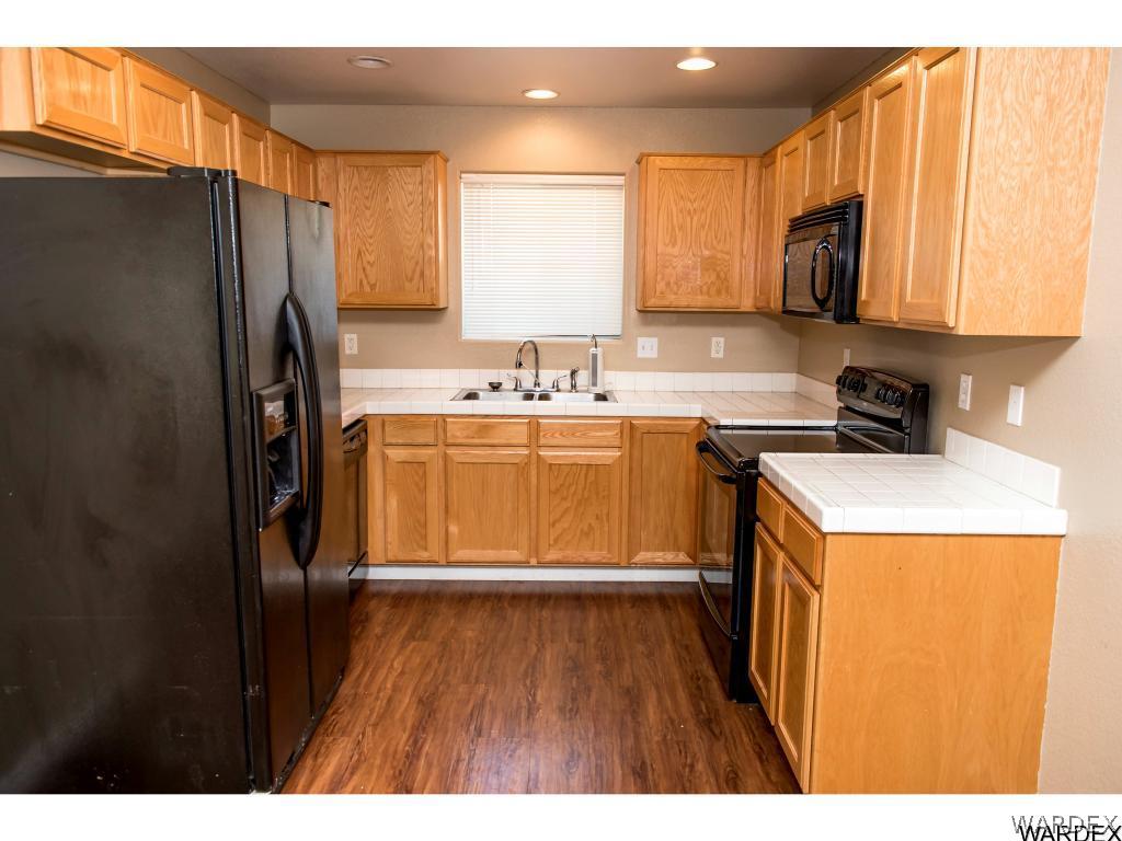 2207 Jamie Road Fort Mohave, AZ 86426 - Photo 7 of 18 Kitchen