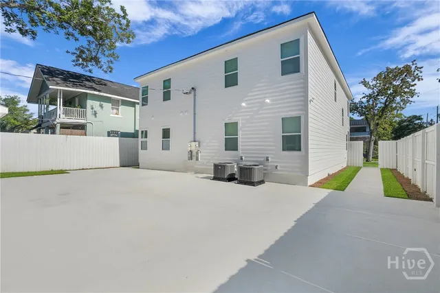 $3,300 | 773 East Duffy Street, Unit A, Savannah, GA 31401