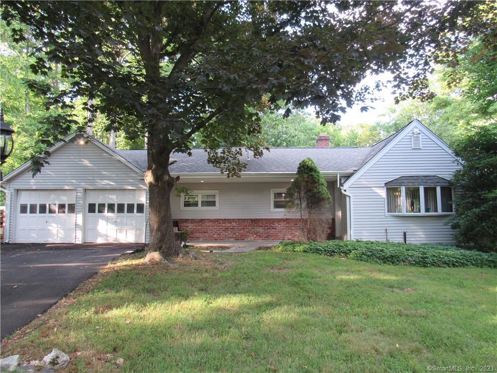 3 Sunbrook Road Woodbridge, CT 06525 - Photo 1 of 1
