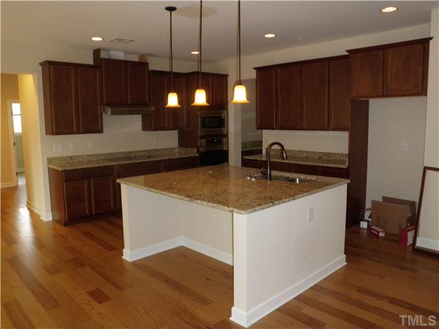 4854 Inwood Road Raleigh, NC 27603 - Photo 7 of 20