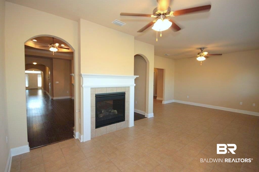 9801 Cumbria Drive Daphne, AL 36526 - Photo 16 of 41 Florida Room