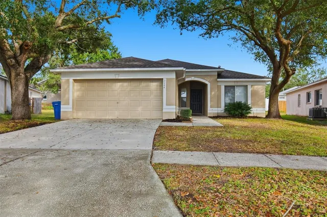 $309,900 | 3144 Summer House Drive, Valrico, FL 33594