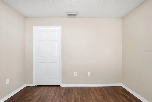 $309,900 | 3144 Summer House Drive, Valrico, FL 33594