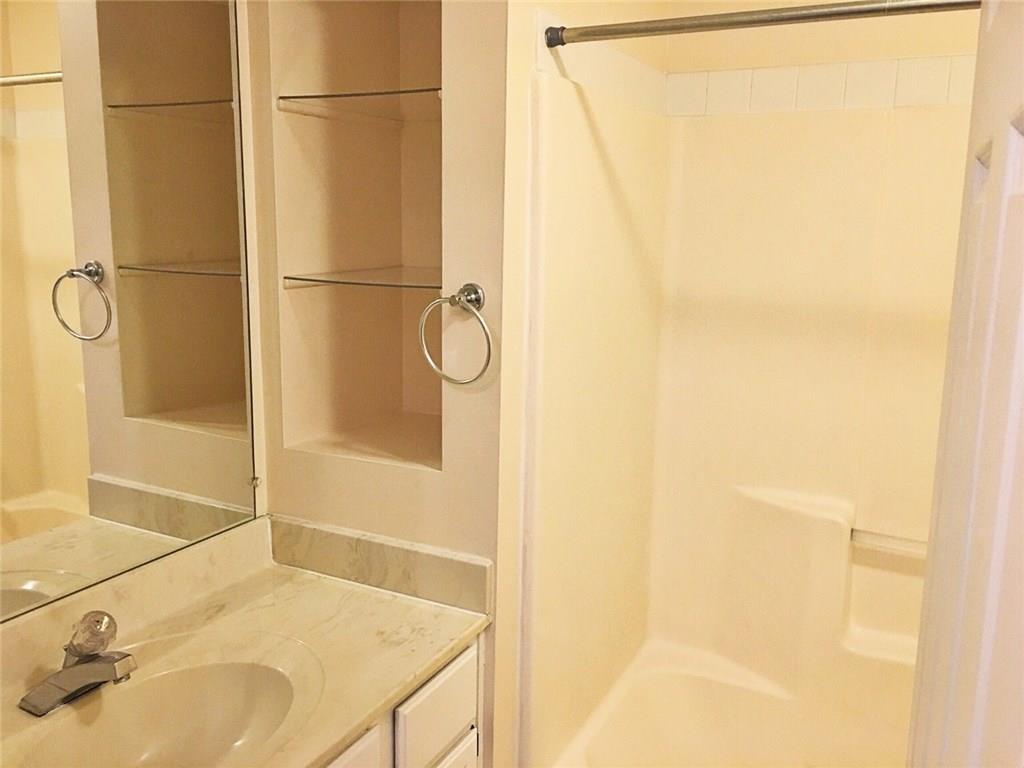 700 High Street, Unit 209 Anderson, IN 46012 - Photo 11 of 15 Gallery Image 11