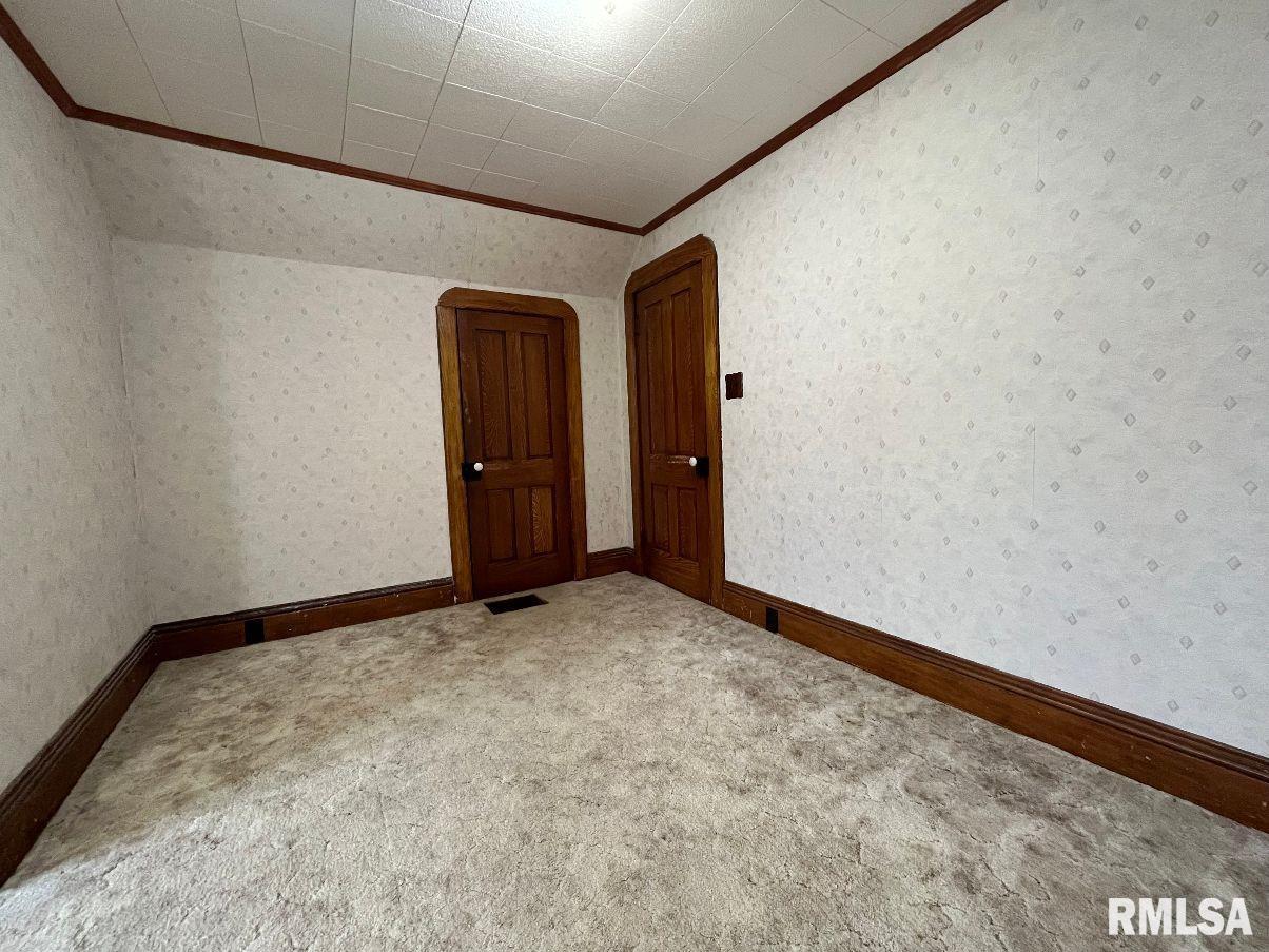 1406 Adams Street Quincy, IL 62301 - Photo 23 of 34 Gallery Image 23