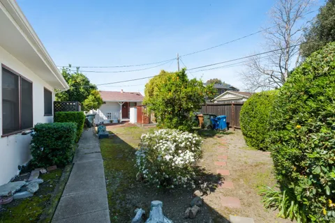 $1,375,000 | 803-811 East 5th Street, Benicia, CA 94510