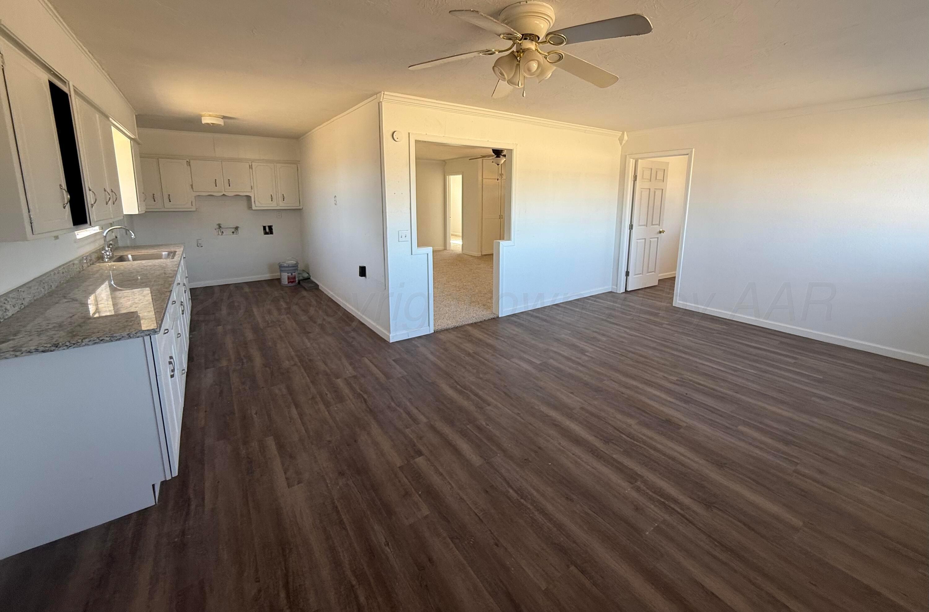 2803 Royal Road Amarillo, TX 79106 - Photo 4 of 9 IMG_1440