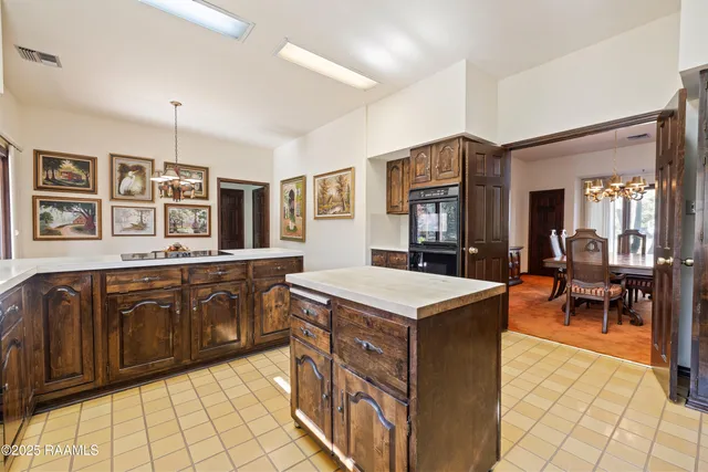 $450,000 | 5308 Shoreline Drive, New Iberia, LA 70563