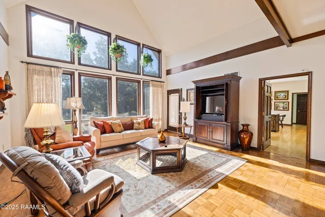 $450,000 | 5308 Shoreline Drive, New Iberia, LA 70563