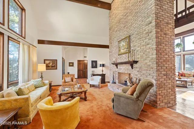 $450,000 | 5308 Shoreline Drive, New Iberia, LA 70563