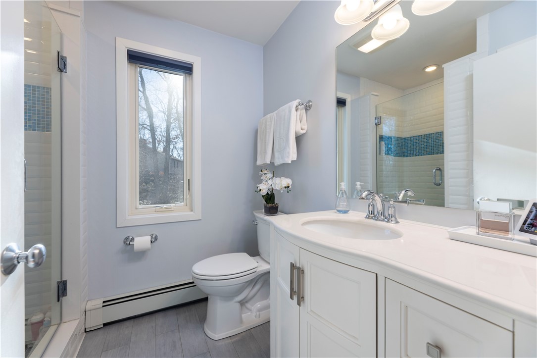 44 Jiley Hill Drive Tiverton, RI 02878 - Photo 14 of 33