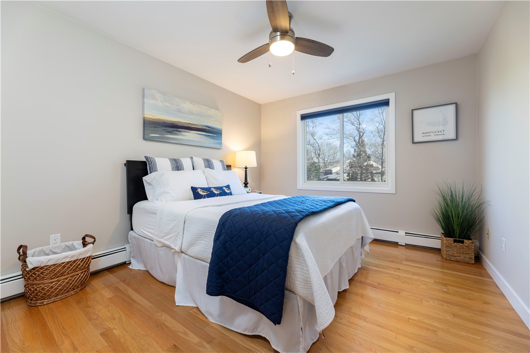 44 Jiley Hill Drive Tiverton, RI 02878 - Photo 16 of 33