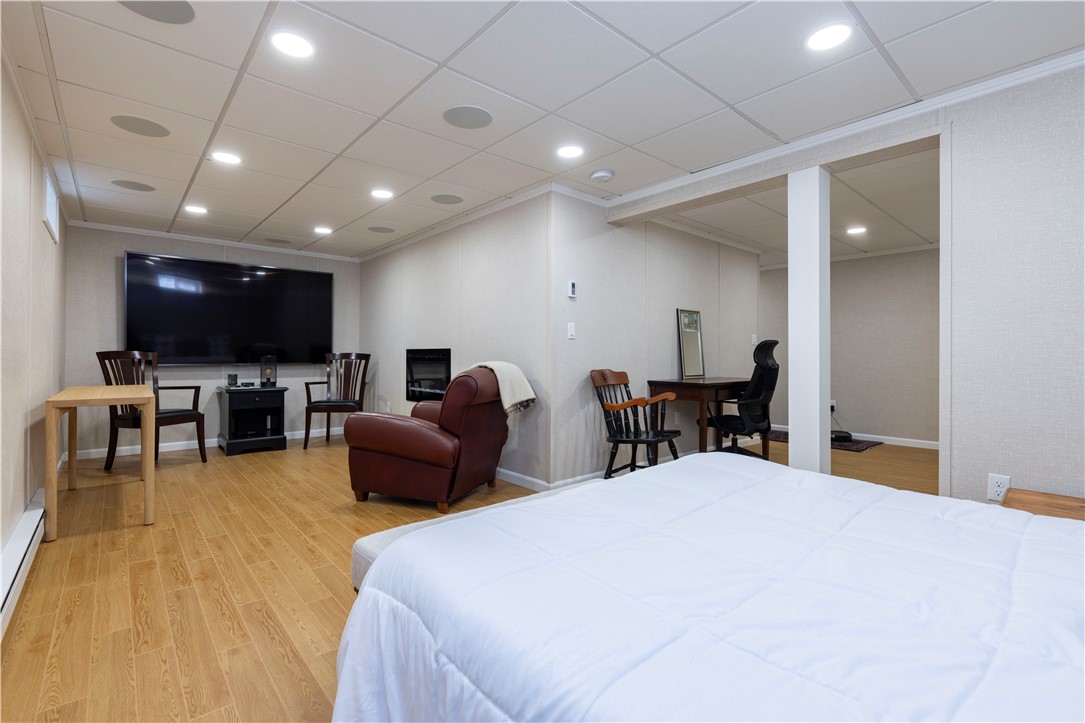 44 Jiley Hill Drive Tiverton, RI 02878 - Photo 20 of 33