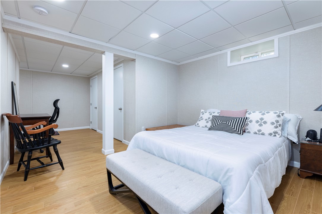 44 Jiley Hill Drive Tiverton, RI 02878 - Photo 21 of 33