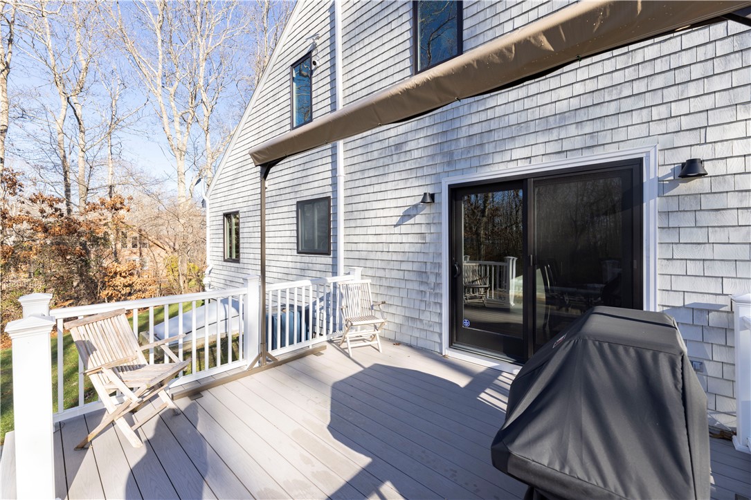 44 Jiley Hill Drive Tiverton, RI 02878 - Photo 25 of 33