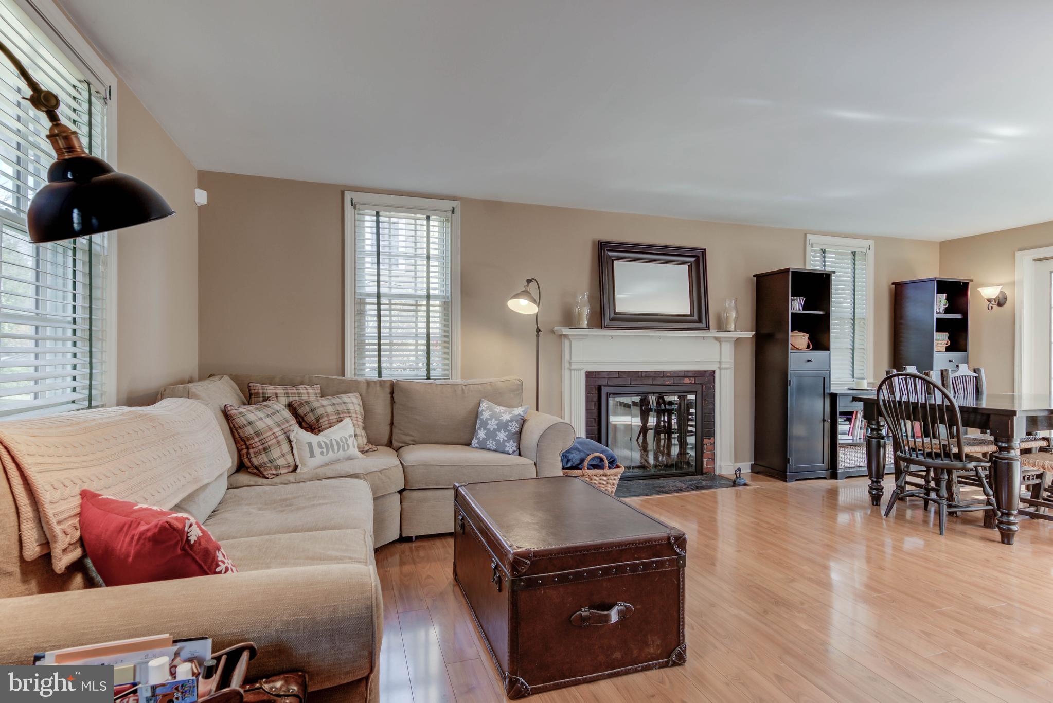 180 Homestead Road Wayne, PA 19087 - Photo 2 of 20 Living Room