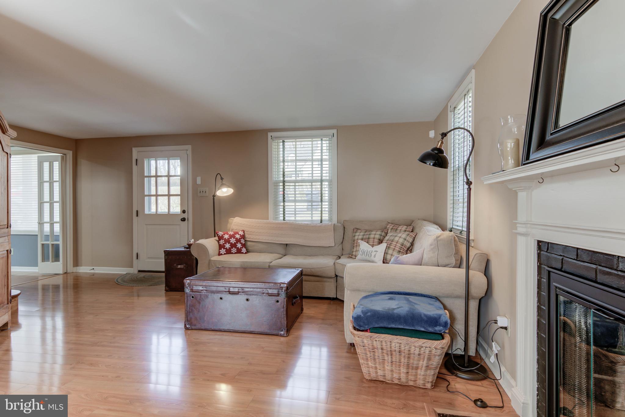 180 Homestead Road Wayne, PA 19087 - Photo 3 of 20 Gas Fireplace