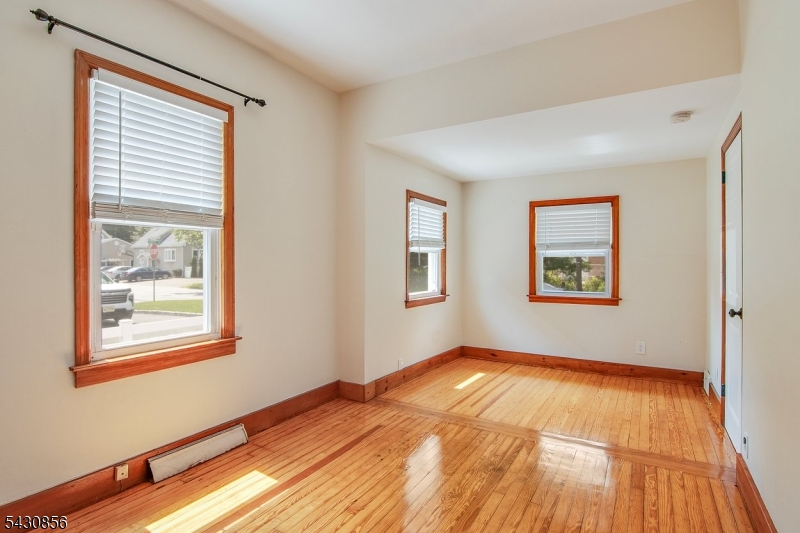 28 Cedar Grove Road Little Falls, NJ 07424 - Photo 13 of 25 Gallery Image 13
