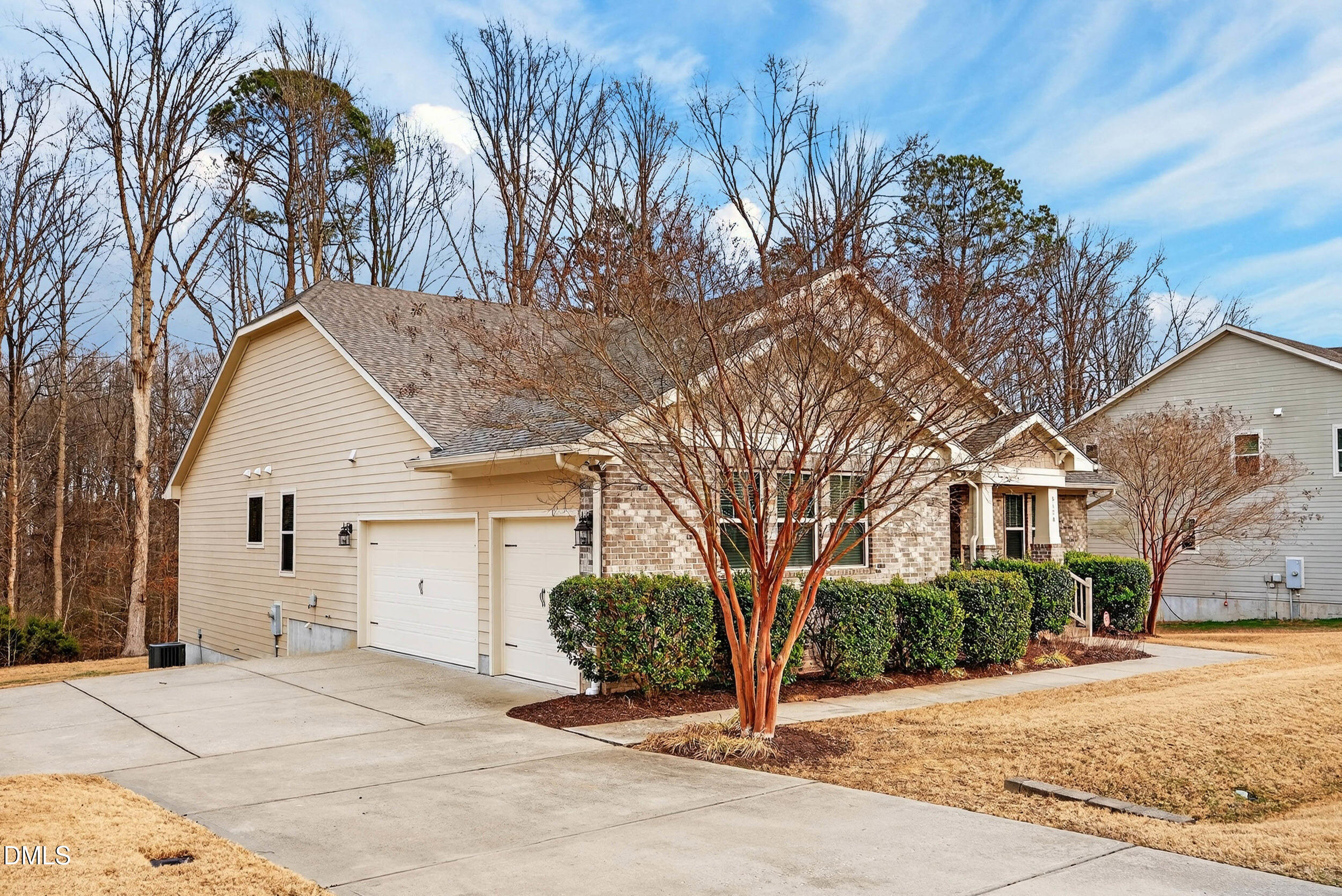 5428 Overdale Lane Raleigh, NC 27603 - Photo 4 of 30 4_nexa_20260224_00146
