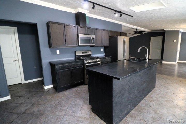 8263 North Vassar Road Mount Morris, MI 48458 - Photo 8 of 16