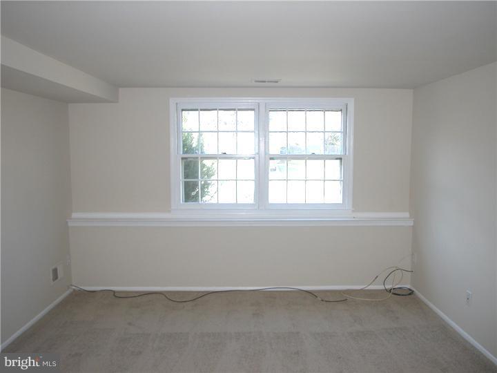 115 Coopers Kill Road Delran, NJ 08075 - Photo 19 of 22 Family Room