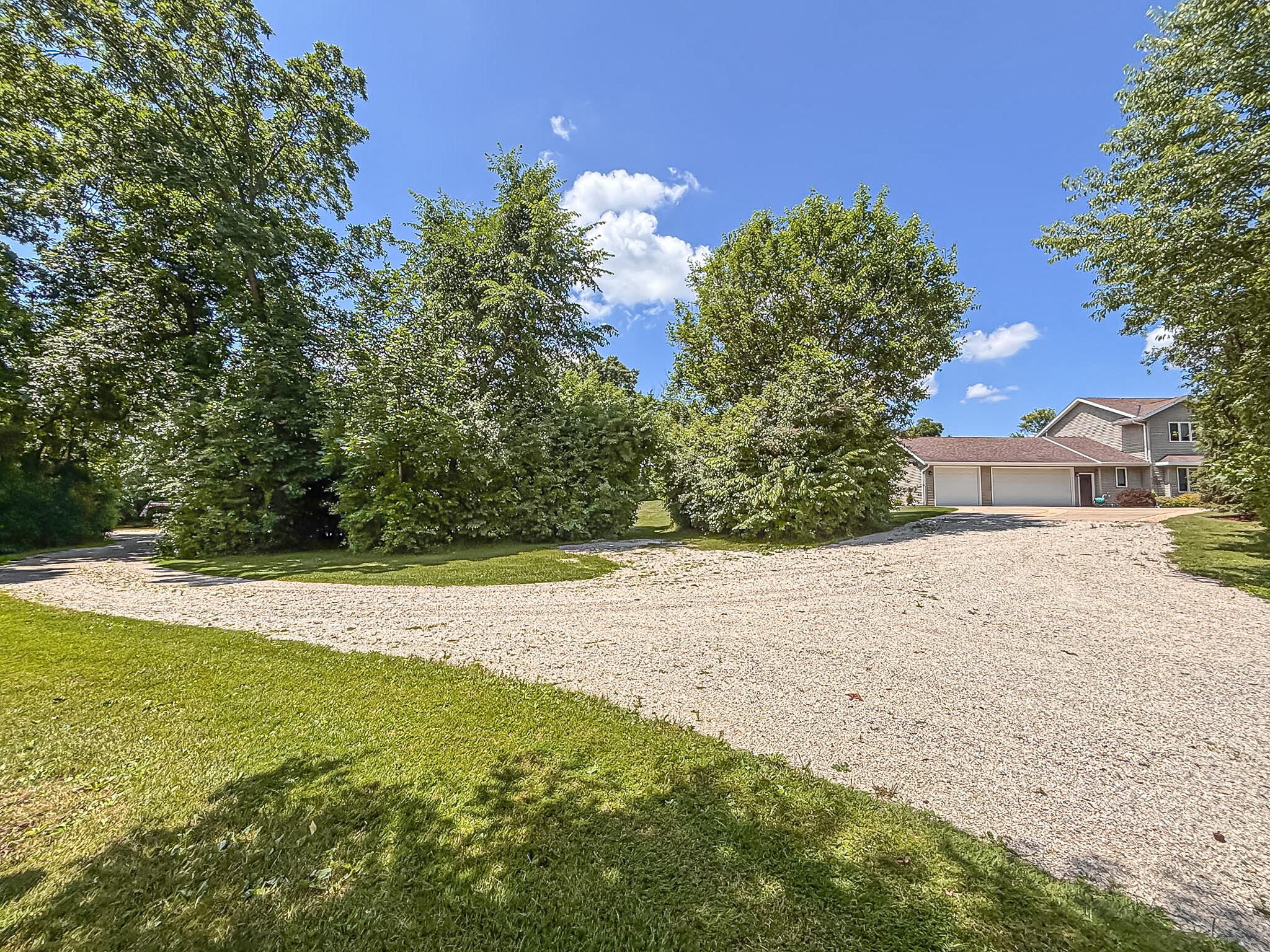 N5833 County Rd F Concord, WI 53178 - Photo 55 of 55 Private Drive