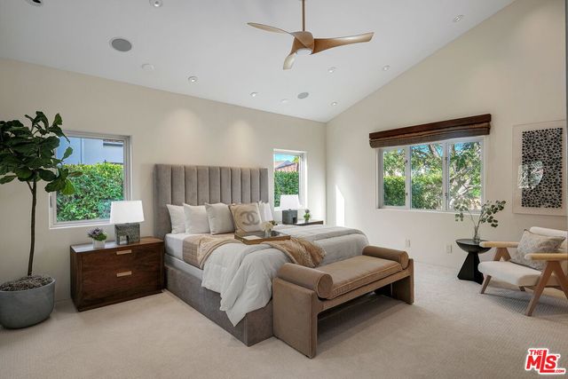 $5,100,000 | 943 24th Street, Santa Monica, CA 90403