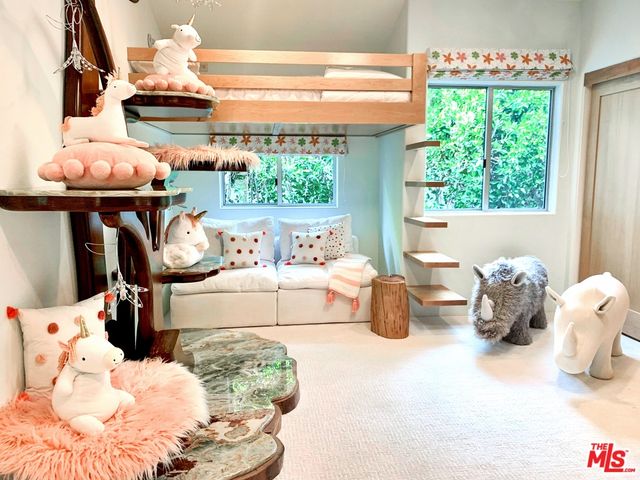 $5,100,000 | 943 24th Street, Santa Monica, CA 90403