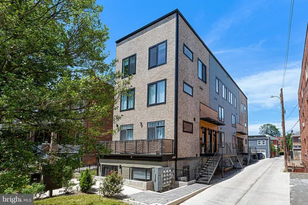 $3,500 | 1307 Longfellow Street Northwest, Unit 7, Washington, DC 20011