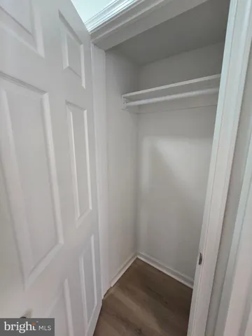 a view of utility room