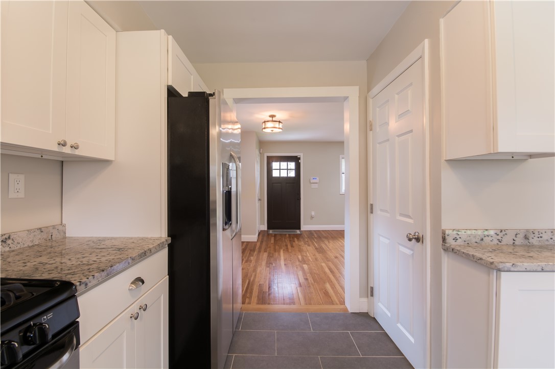 308 Souza Road Tiverton, RI 02878 - Photo 19 of 50 Gallery Image 19