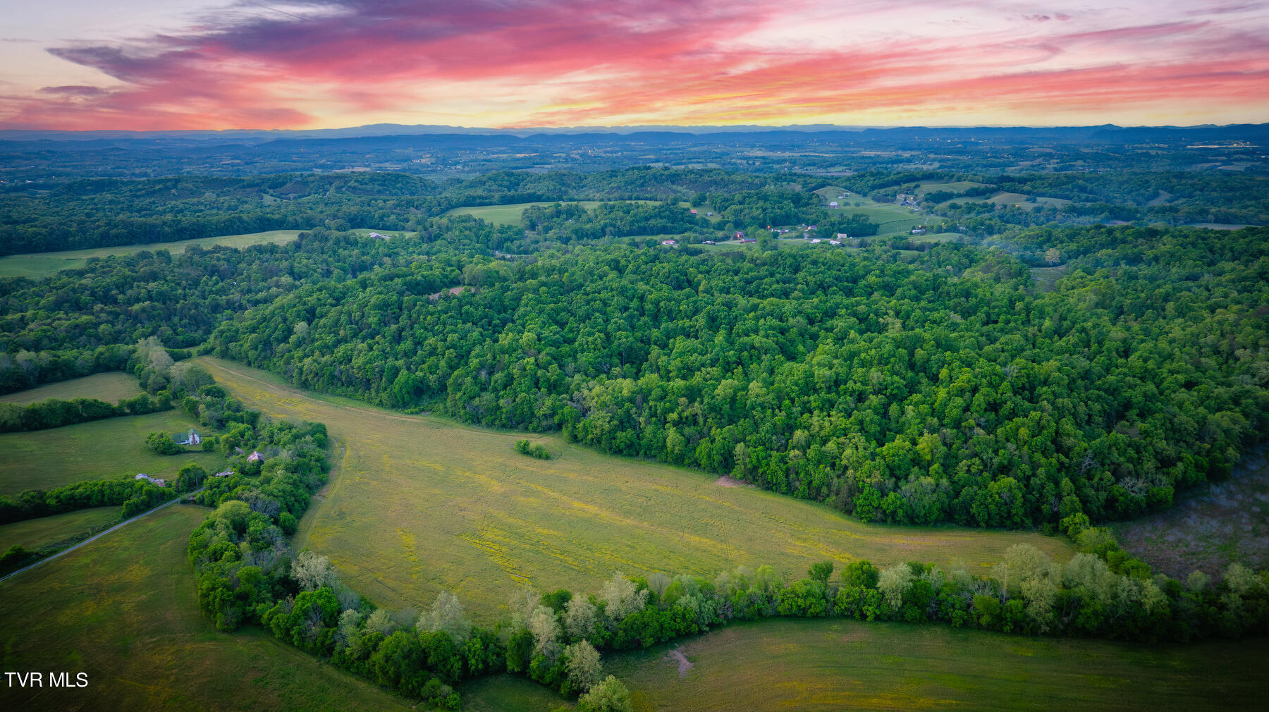 4045 South Mohawk Road Midway, TN 37809 - Photo 12 of 69 _Pic9 (10)