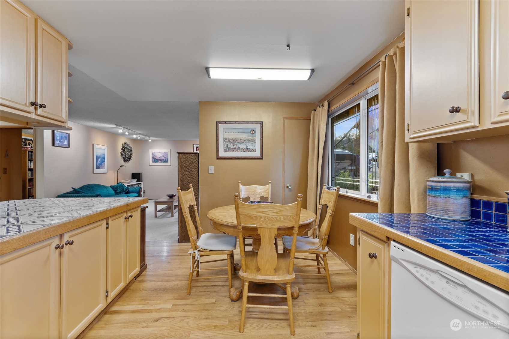 21817 7th Place West Bothell, WA 98021 - Photo 12 of 28