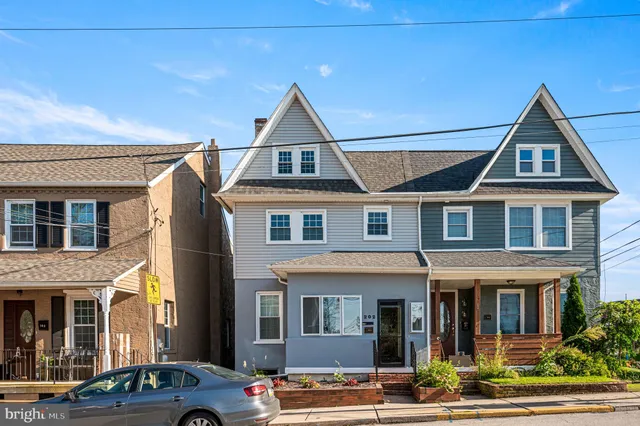 $430,000 | 202 East Linden Street, Kennett Square, PA 19348