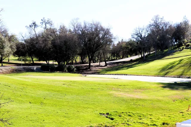 a view of an outdoor space