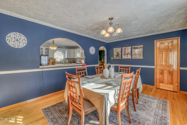 $321,900 | 112 Conns Drive, Tazewell, VA 24651