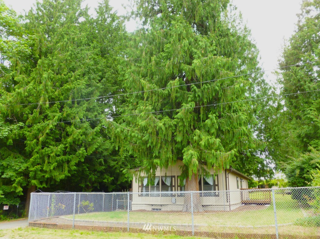 2504 Sheridan Road Bremerton, WA 98310 - Photo 1 of 1 Gallery Image 1