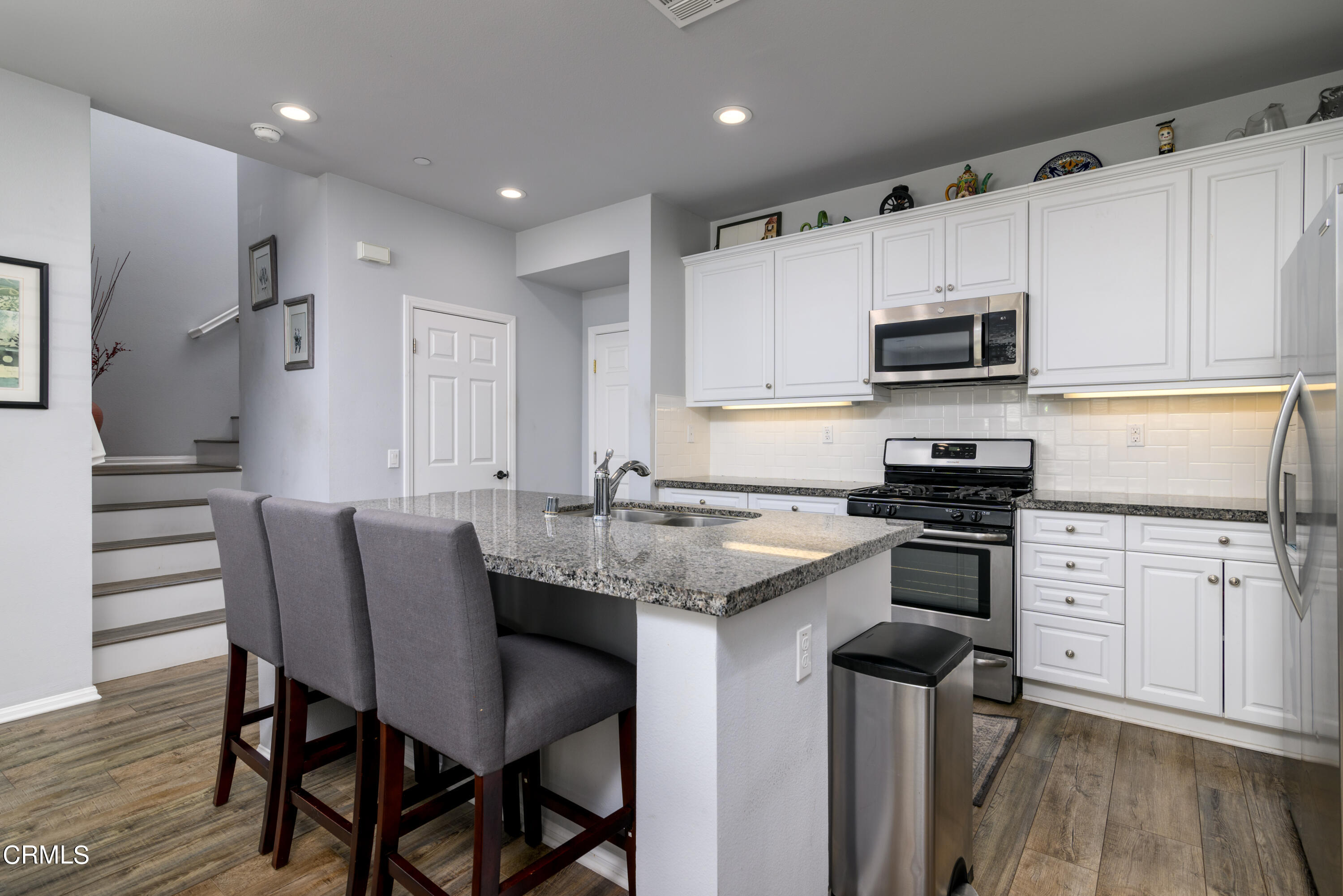 1768 Impatiens Place Ventura, CA 93004 - Photo 11 of 32 NathanCool-15